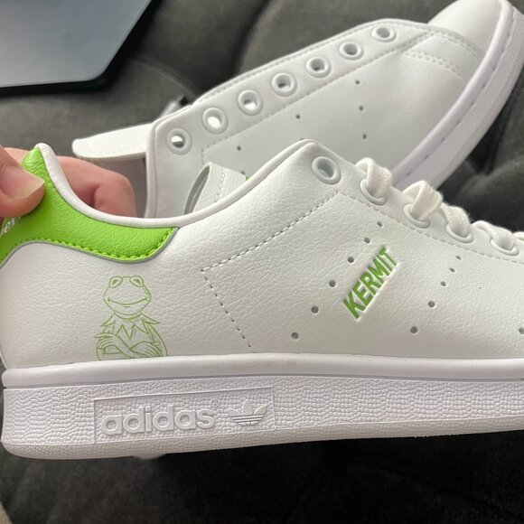 Limited Edition Kermit The Frog Stan Smiths - Picture 8 of 8
